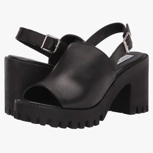 Steve Madden Sunnyside Sandals